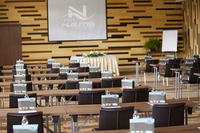Moderner Konferenzraum am Velence-See - Vital Hotel Nautis Gardony - Vital Hotel Nautis Gardony - Wellnesshotel am Velence-See, Hotel Nautis