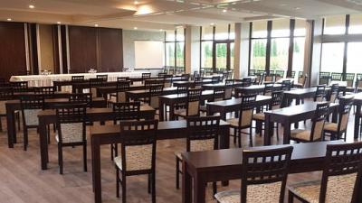 Konferenzsaal und Veranstaltungsraum in Siófok - ✔️ Hotel Balaton*** Siófok ✔️ Wellesshotel am Balaton Siófok