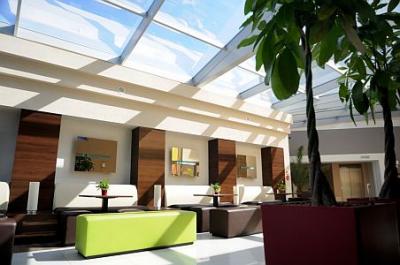 CE Plaza lobby - direkte Zimmerbuchen durch Telefon und Internet - ✔️Ce Plaza Siófok, Balaton ✔️ billiges CE Plaza Hotel 