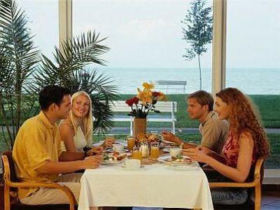 Hotel Europa - Frühstückssaal am Ufer des Plattensees - ✔️ Hotel Europa Siofok ✔️ Hotels am Plattensee Siófok