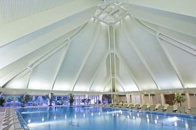 Kurzentrrum in Heviz - Thermalsee Heviz - Thermalhotel Heviz - ✔️ ENSANA Thermal Hotel**** Hévíz ✔️ Thermenhotel Hévíz