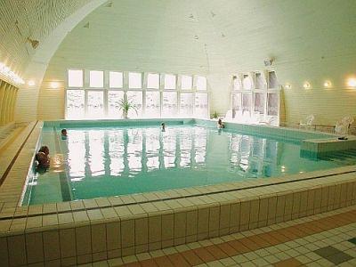 Heilwasserbecken in Heviz, im Hotel Helios Spa und Wellnesshotel - Hunguest Hotel Helios*** Heviz - Wellness Hotel in Heviz