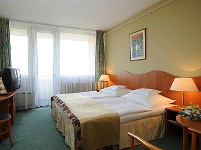 Freies Doppelzimmer in Heviz, im renovierten Hotel Helios - Hunguest Hotel Helios*** Heviz - Wellness Hotel in Heviz