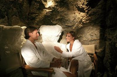 Hotel NaturMed Carbona in Heviz - Saltkammer als Spadienstleistung in Ungarn - ✔️ NaturMed Hotel Carbona**** Hévíz ✔️ Thermalhotel in Hévíz