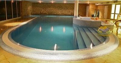 Inneres Schwimmbecken im Echo Residence All Suite Luxury Hotel in Tihany, am Balaton - ✔️ Echo Residence Tihany ✔️ Echo All Suite Hotel Tihany