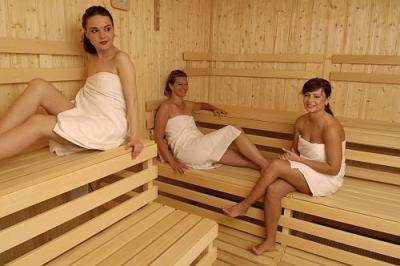 Hotel direkt am Balatonufer - Sauna - Balatonfured Marina - ✔️ Hotel Marina Balatonfüred ✔️ All Inclusive Hotel Marina