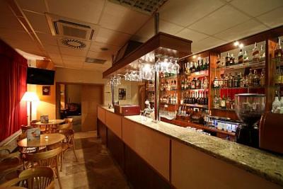 Drinkbar im Wellness-Hotel Sungarden Siofok am Balaton - Wellnessprogramme am Plattensee - ✔️ Hotel Sungarden Siófok**** ✔️ Wellnesshotel in Siófok