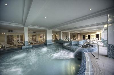 4-Sterne-Wellness-Hotel am Plattensee - Ket Korona Wellness und Konferenzhotel mit Wellness-Section - ✔️ Két Korona Wellnesshotel Balatonszárszó ✔️ Plattensee 