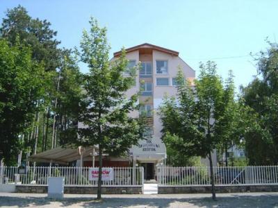 See Balaton - Siofok Hotel Korona - 3-Sterne-Hotel in Siofok - Hotels In Siofok - KORONA - Hotel Korona Siofok - Billiges Hotel in der Nähe des Balatons