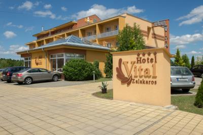 Hotel Vital Zalakaros, Wellness Spa Hotel in Ungarn, günstige Pauschalangebote mit Halbpension - ✔️ Hotel Vital**** Zalakaros - Halbpension und Unterkunft zu günstigen Preisen in Zalakaros