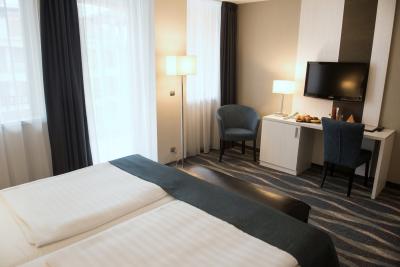 4* Wellness Hotel Azúr bietet Doppelzimmer am Plattensee - ✔️ Hotel Azur Siofok**** ✔️ Wellnesshotel Azúr in Siófok